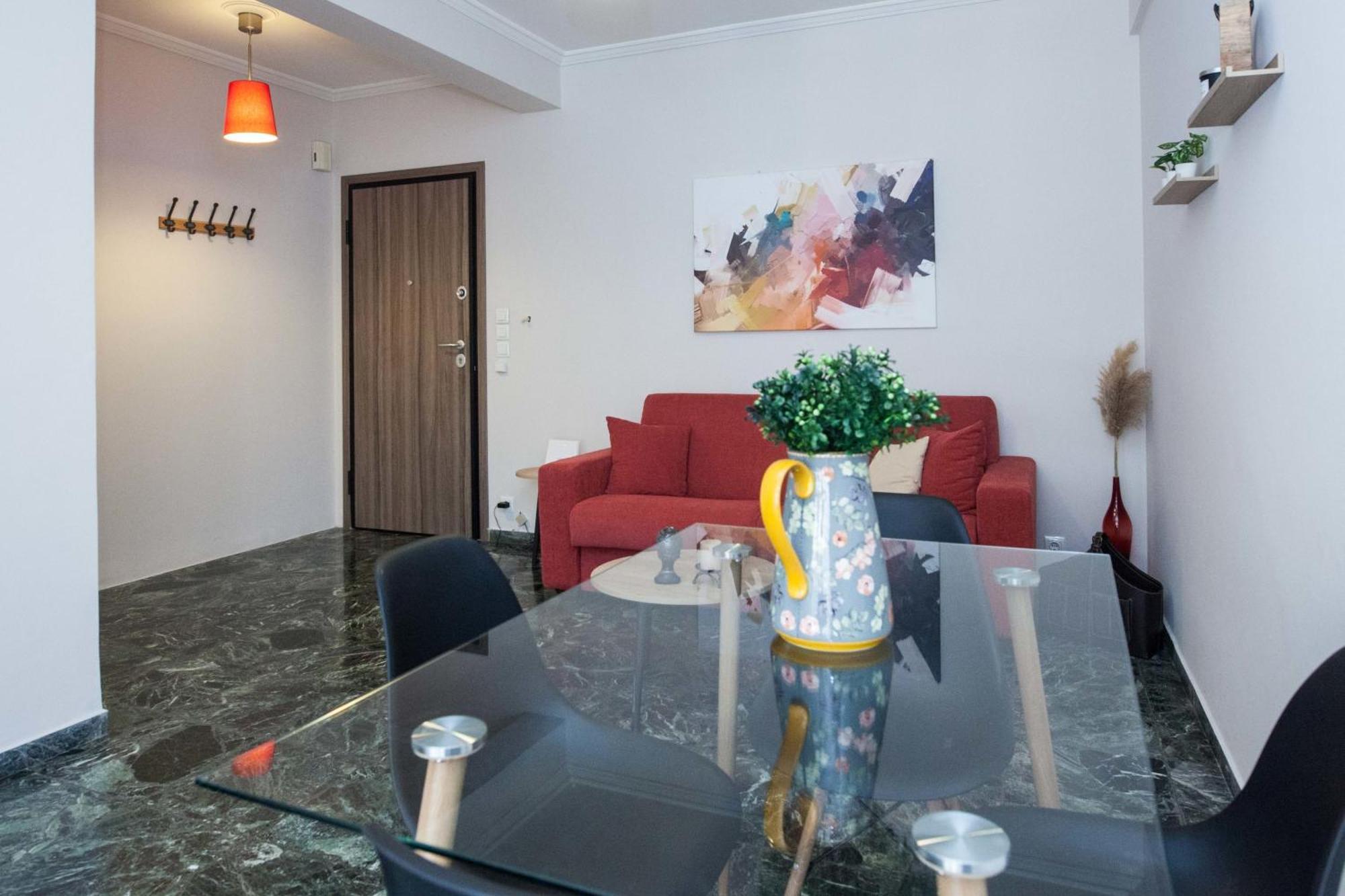 Modern 1 Bd Balcony Apt Near Metro In Kato Patisia 雅典 外观 照片