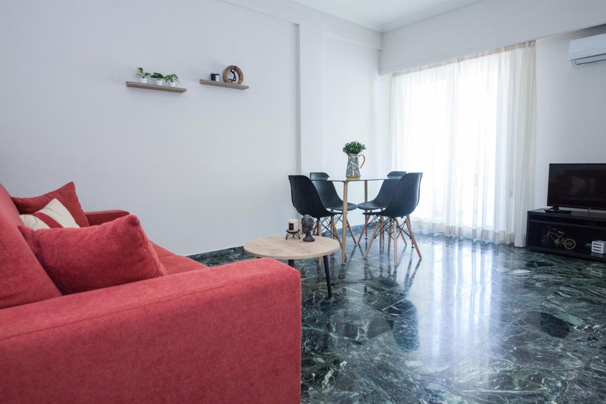 Modern 1 Bd Balcony Apt Near Metro In Kato Patisia 雅典 外观 照片